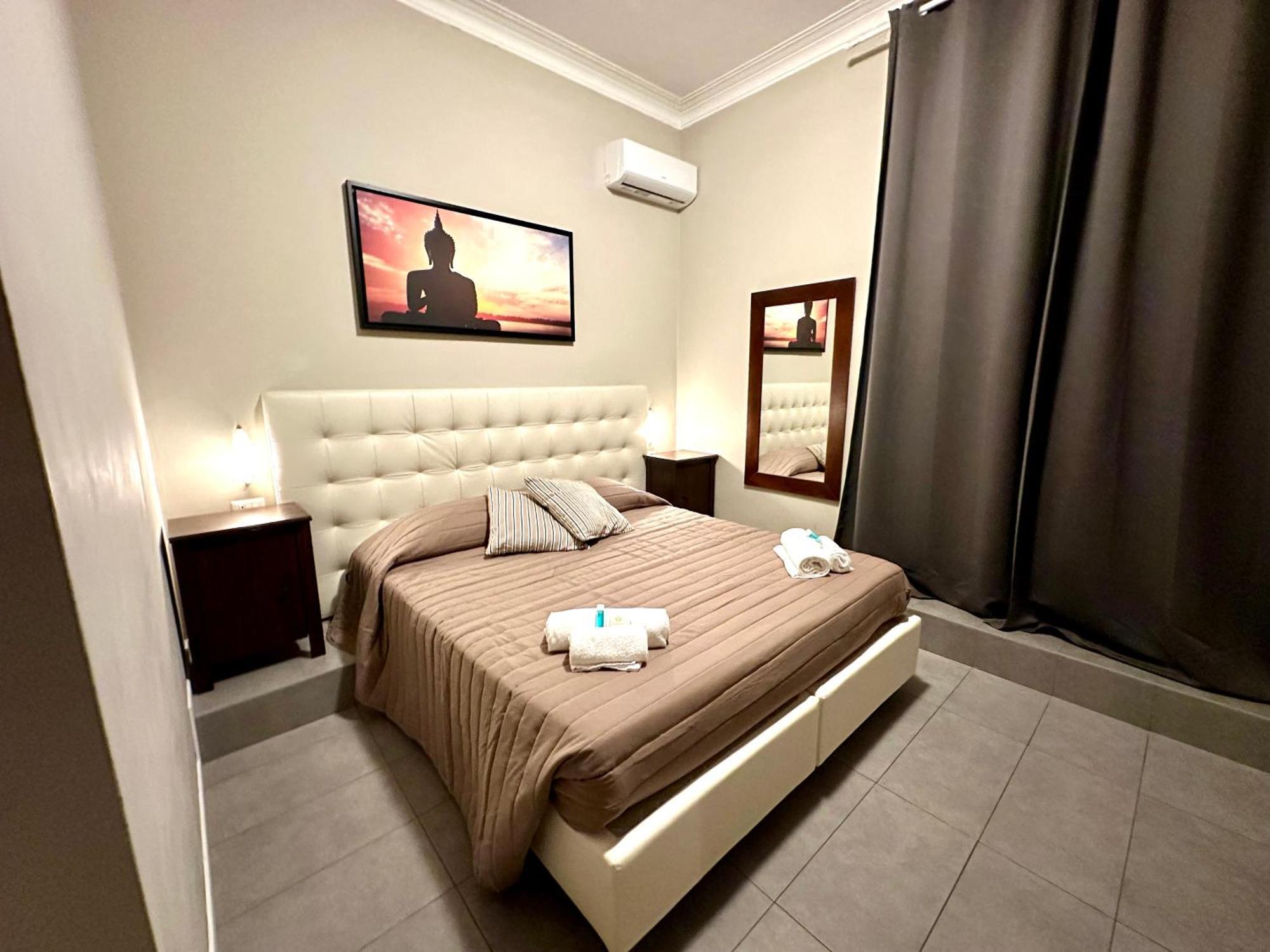 Carlo Goldoni Hotel Milan Exterior photo